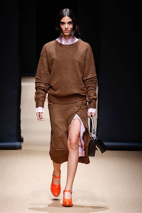 vetement prada